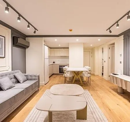 Taksim 360 Spacious Modern * Istanbul